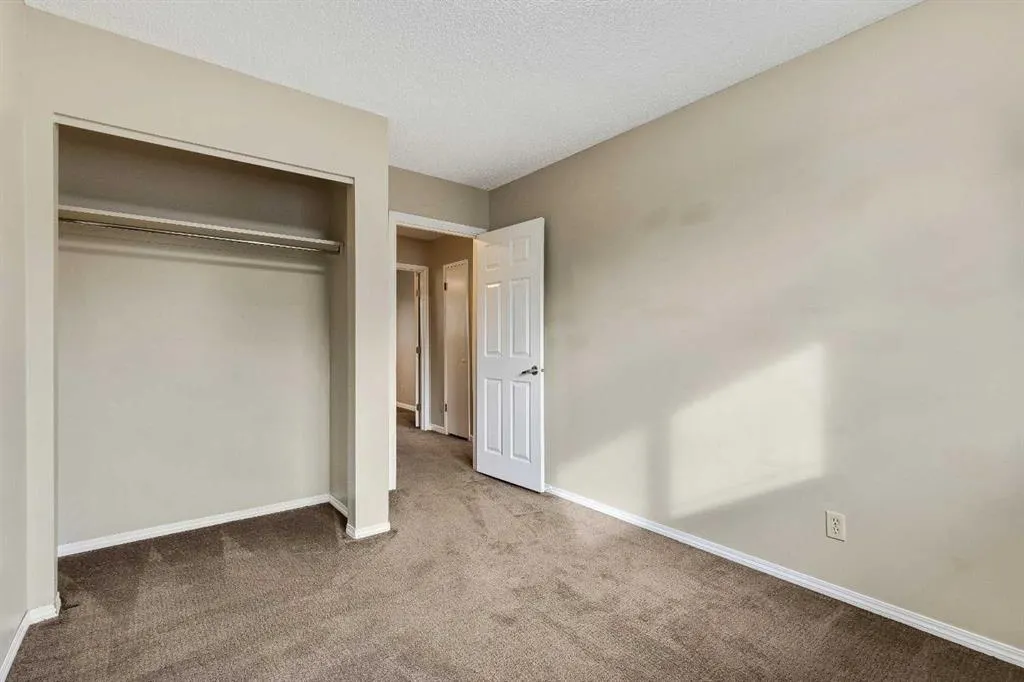 107 Elm Place #105