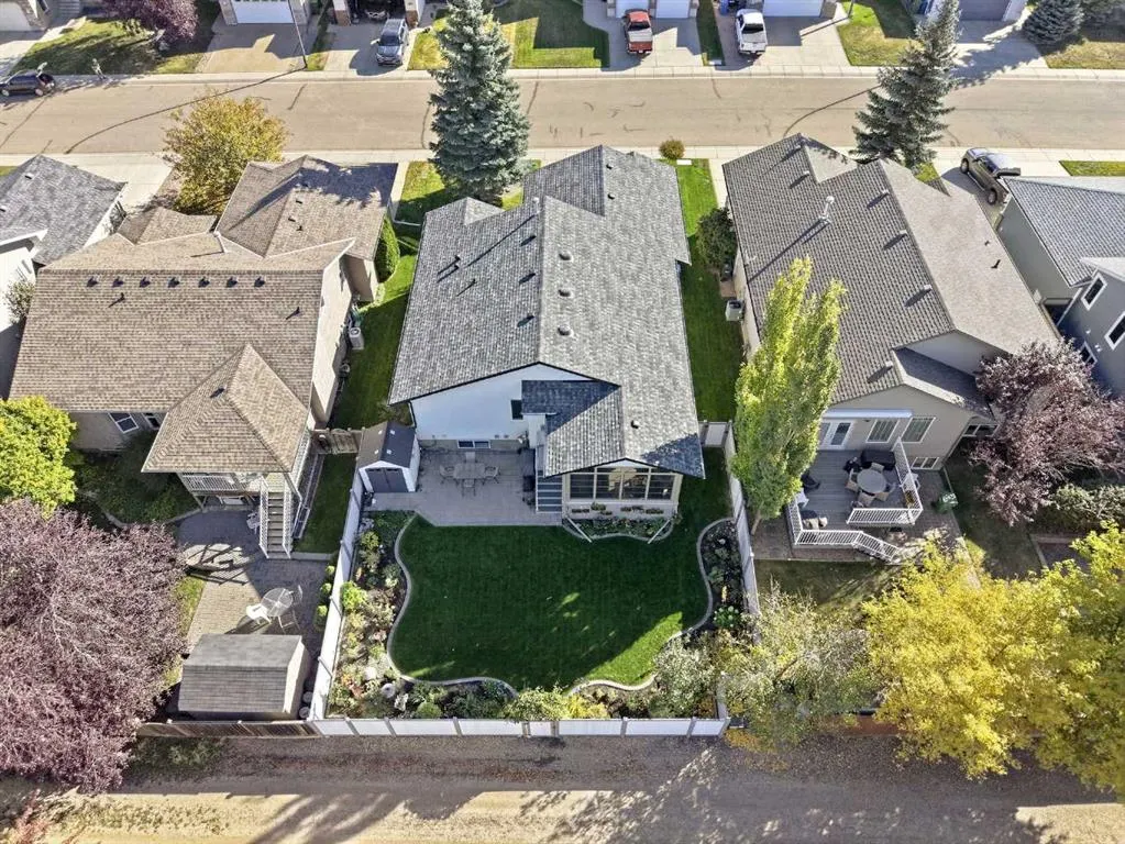 104 Ackerman Crescent