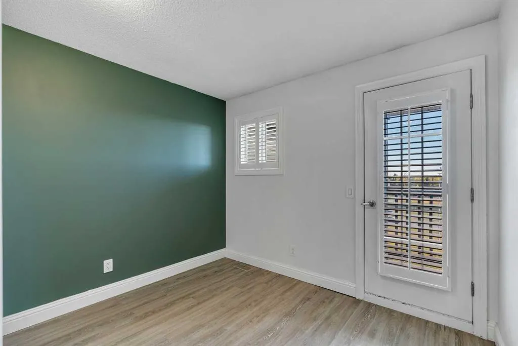 1205 Signal Hill Green SW