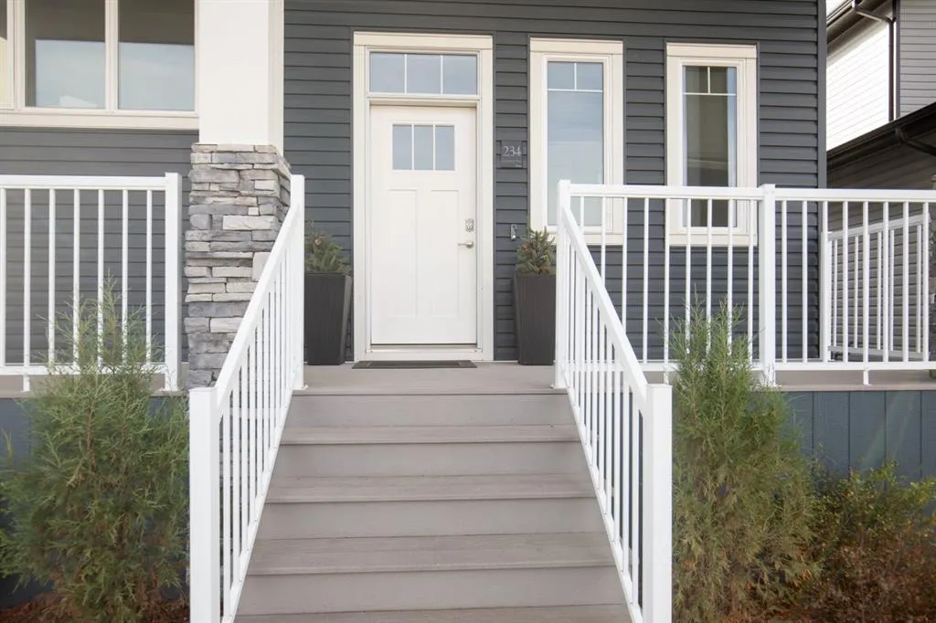 234 LIVINGSTON Close