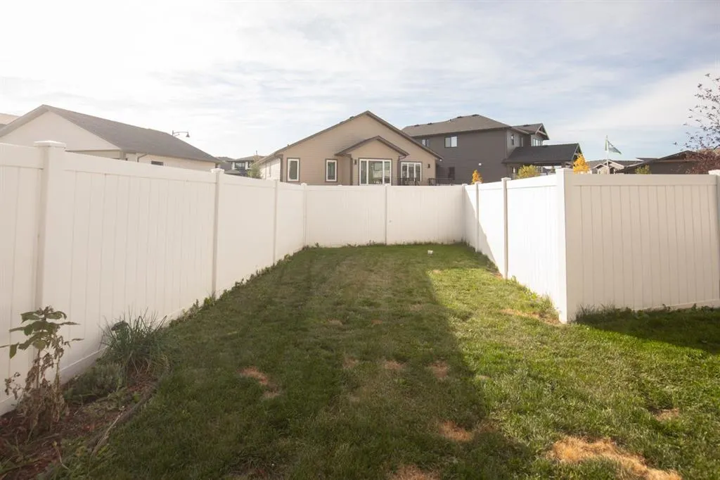 234 LIVINGSTON Close