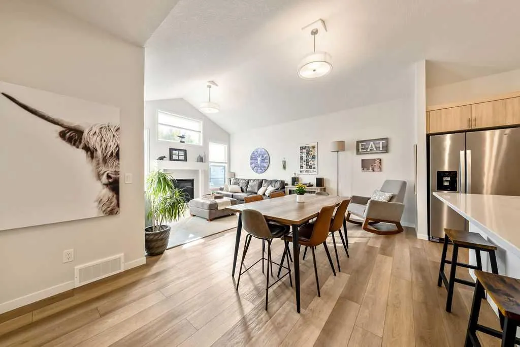 529 Montana Bay SE