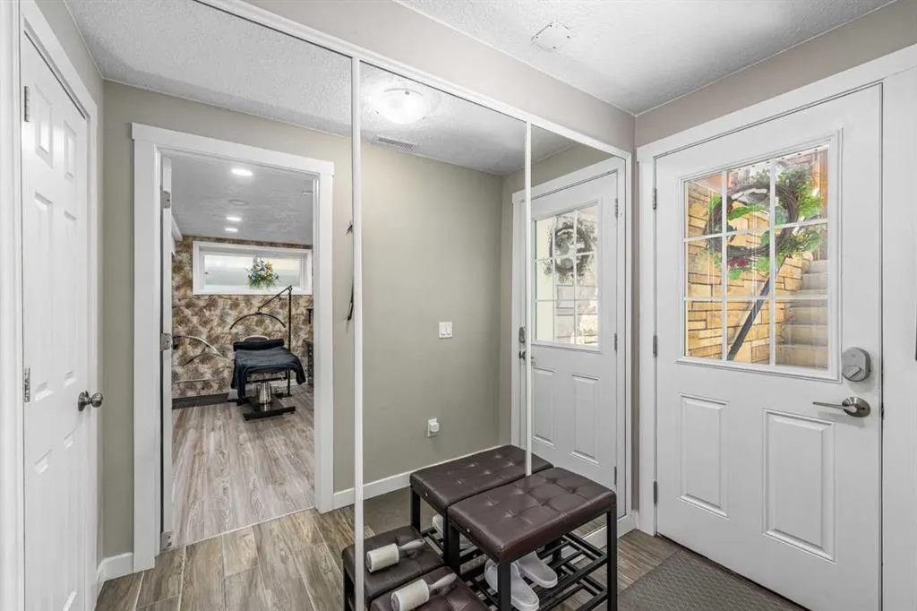 158 Mahogany Grove SE