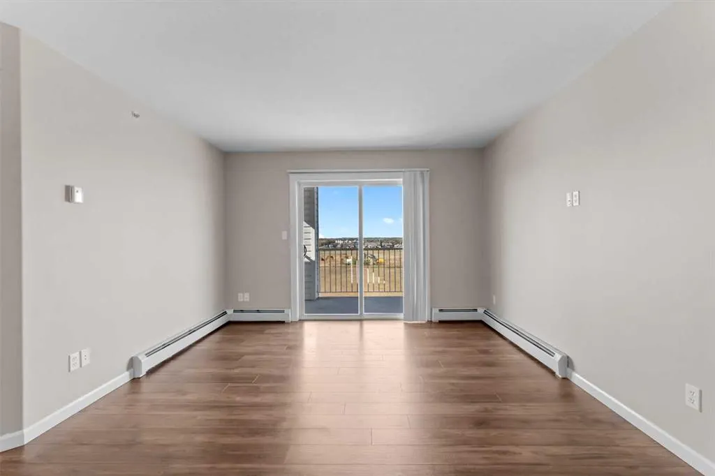 3 Broadway Rise #412