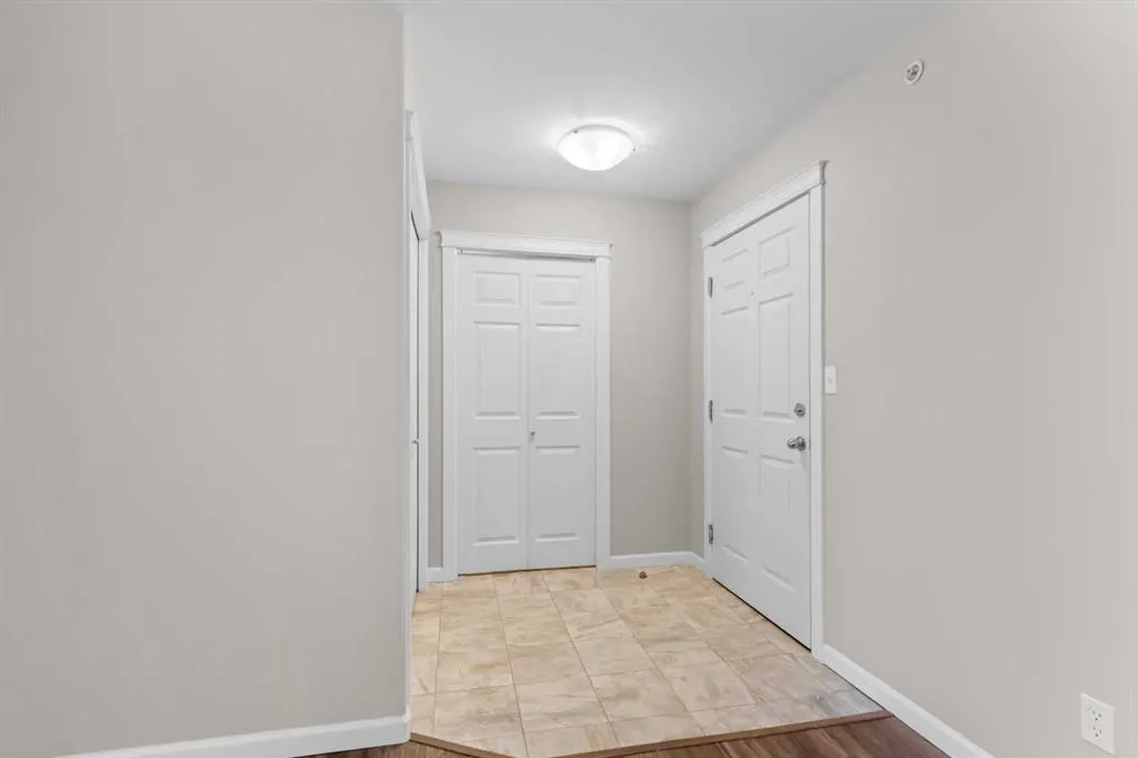3 Broadway Rise #412