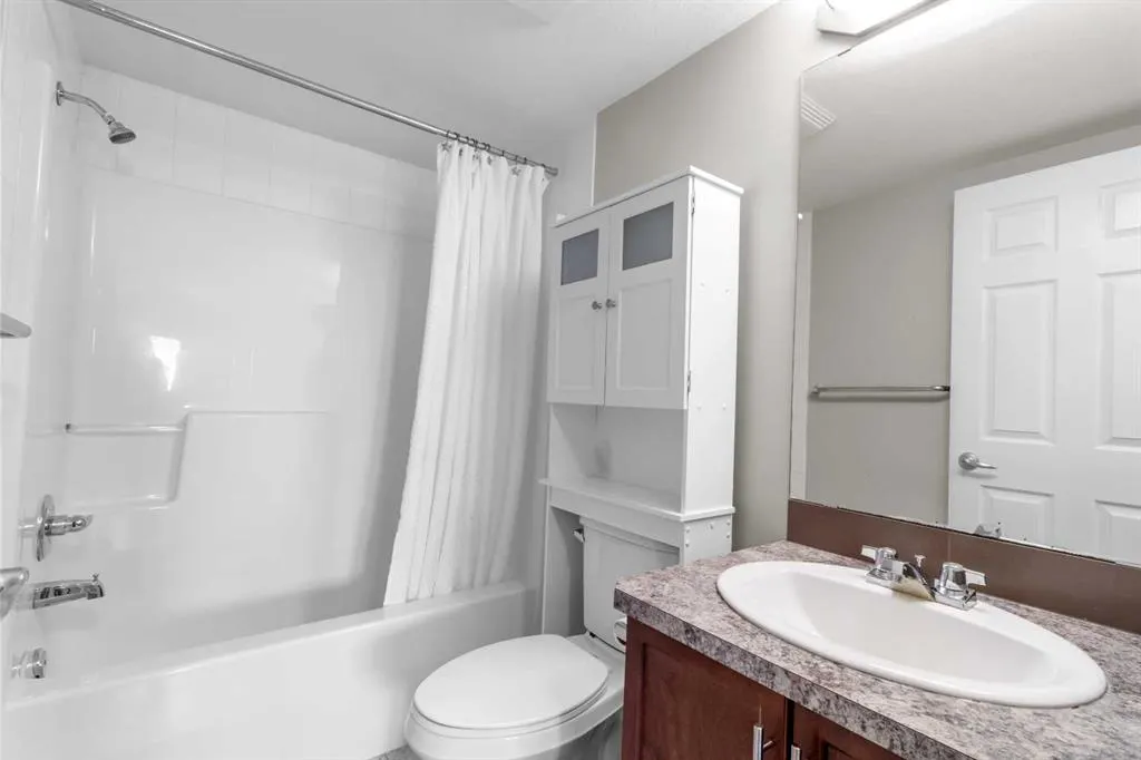 3 Broadway Rise #412