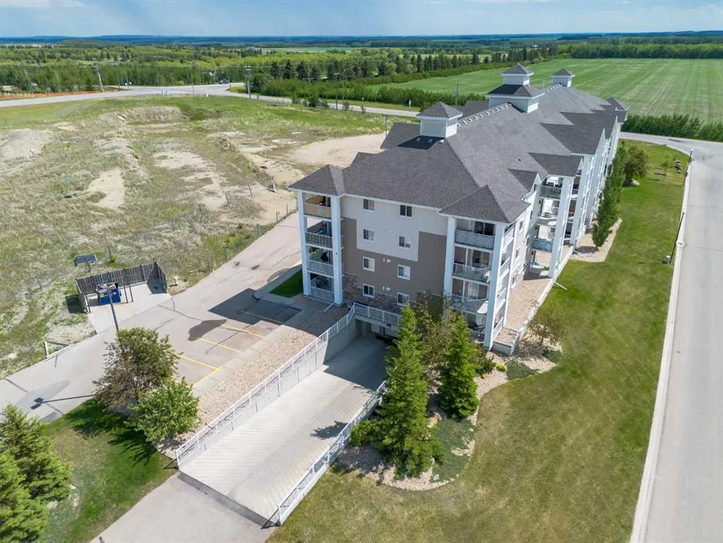 3 Broadway Rise #412