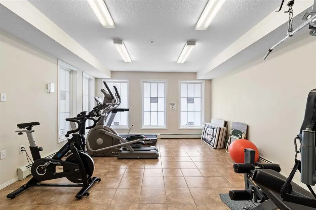 3 Broadway Rise #412