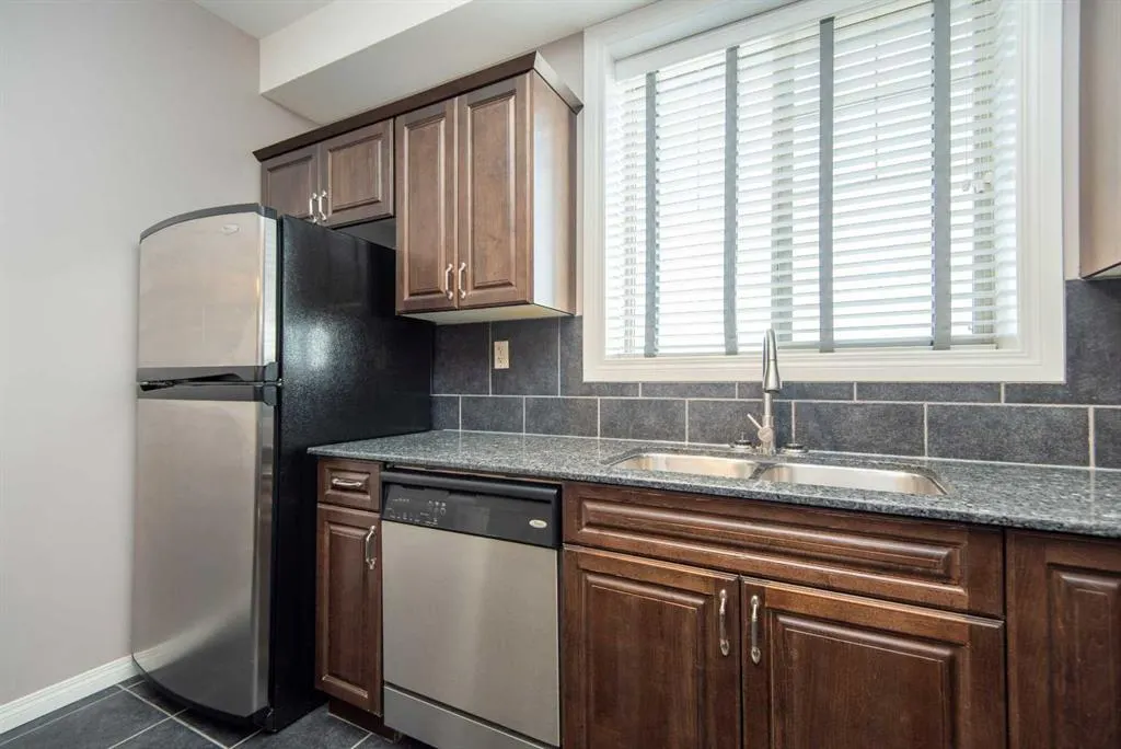 69 Ironstone Drive #402