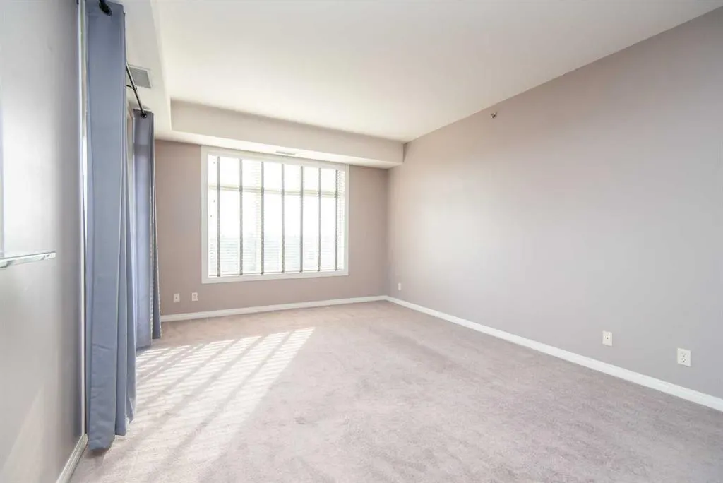 69 Ironstone Drive #402