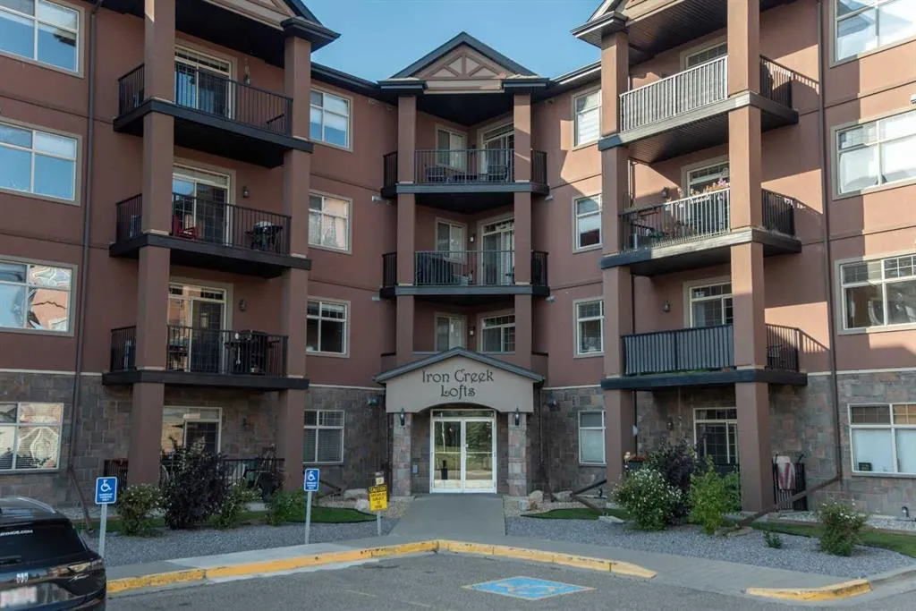 69 Ironstone Drive #402