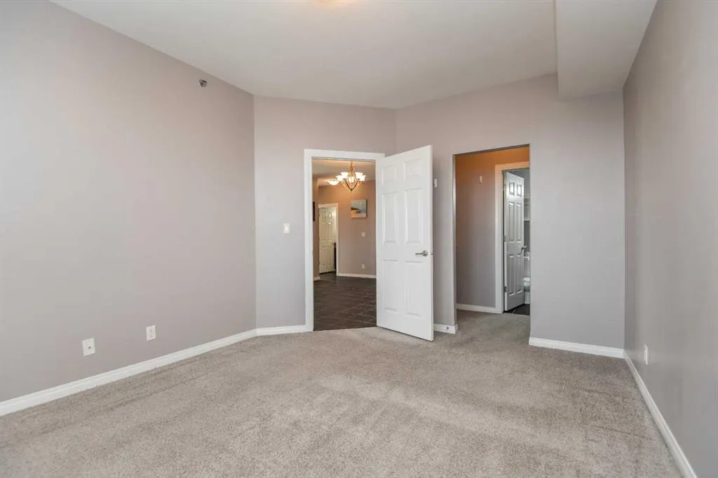 69 Ironstone Drive #402