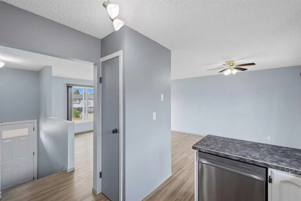21 Parkland Drive