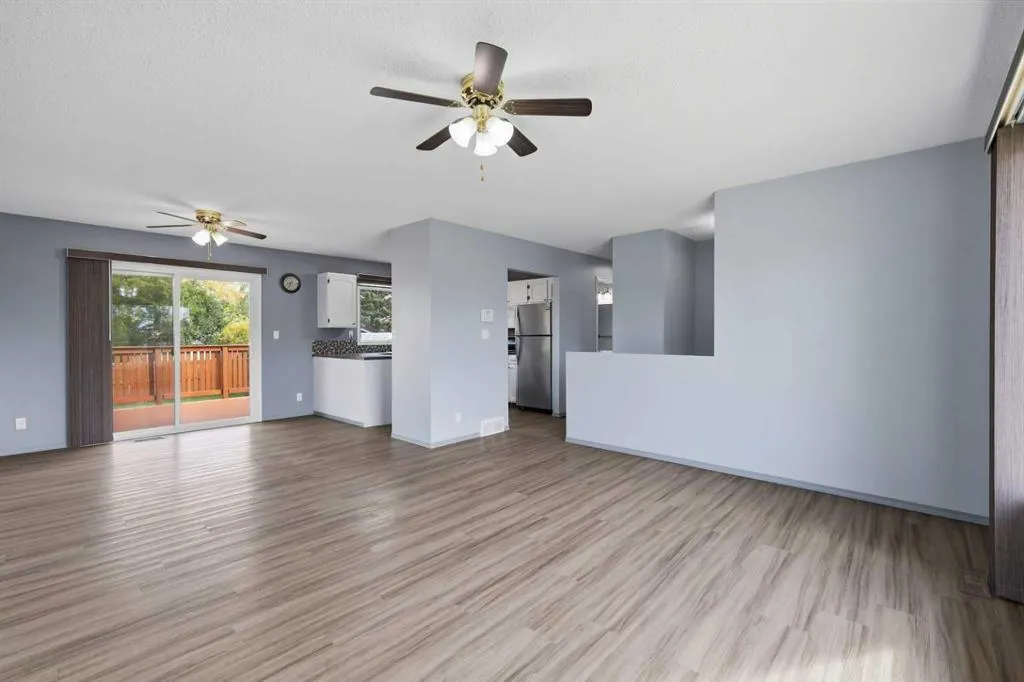 21 Parkland Drive