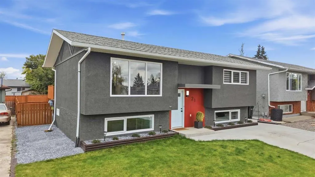 21 Parkland Drive