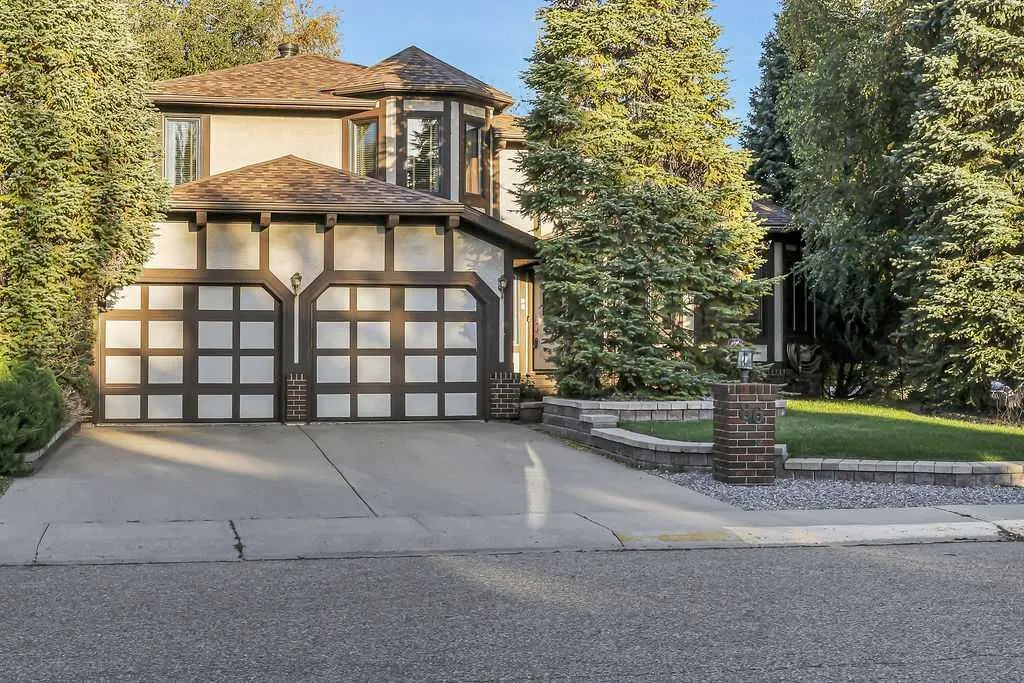 86 Allison Crescent
