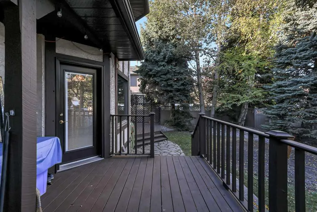 86 Allison Crescent