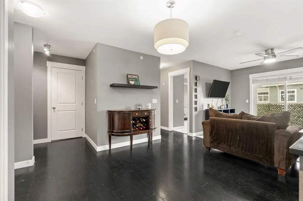 240 Skyview Ranch Road NE #1406
