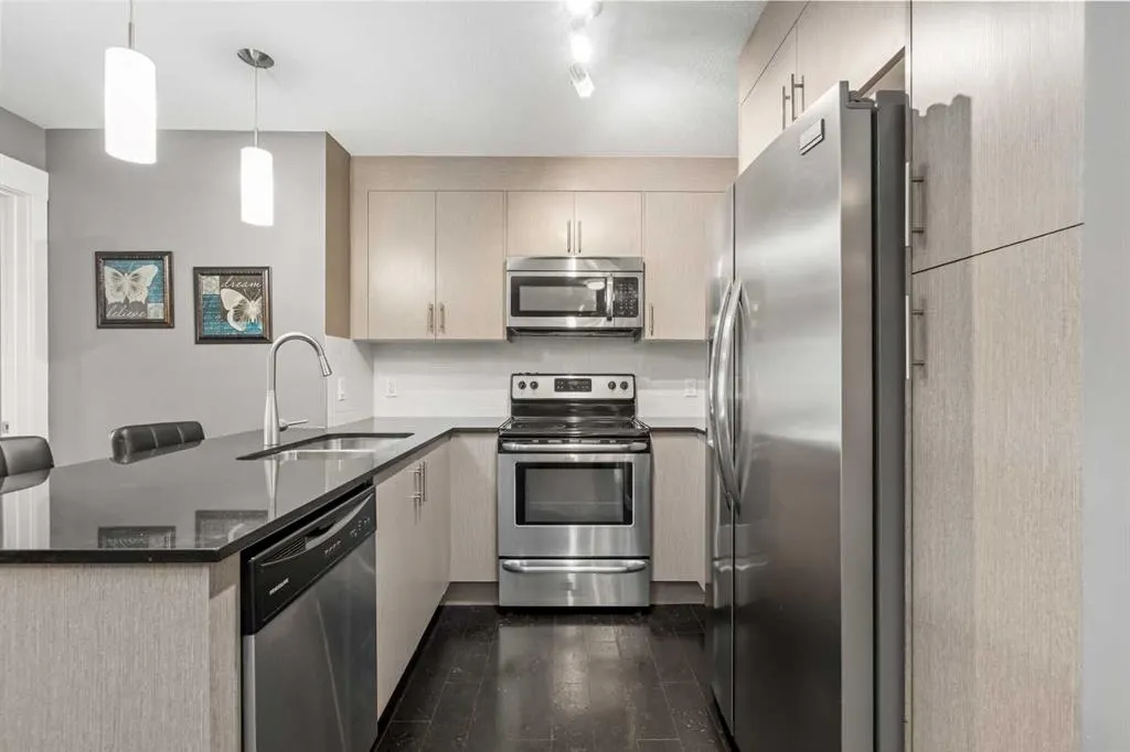 240 Skyview Ranch Road NE #1406