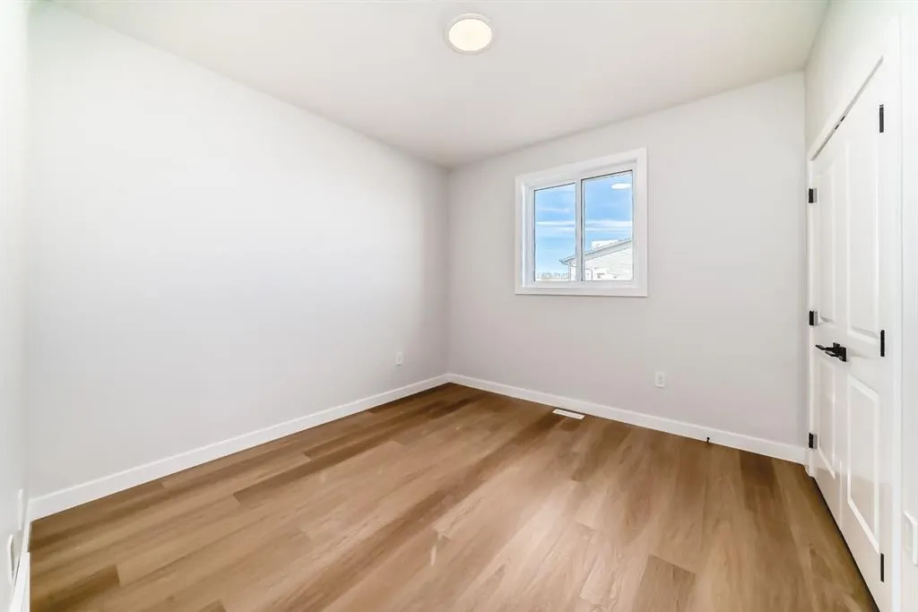 15 VINCENT Gate