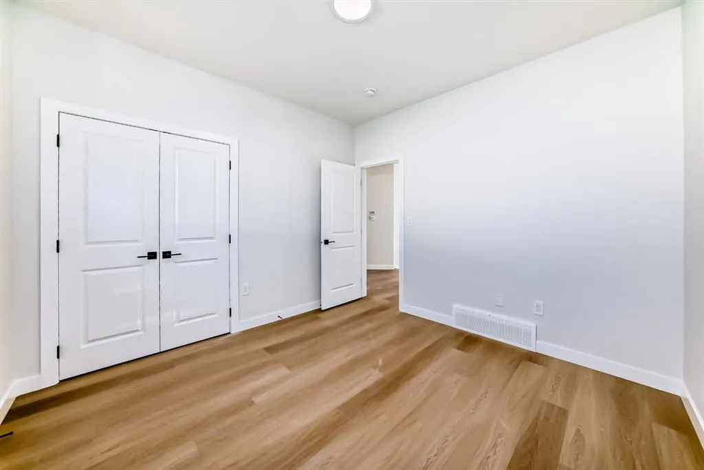 15 VINCENT Gate