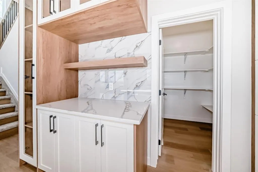 15 VINCENT Gate