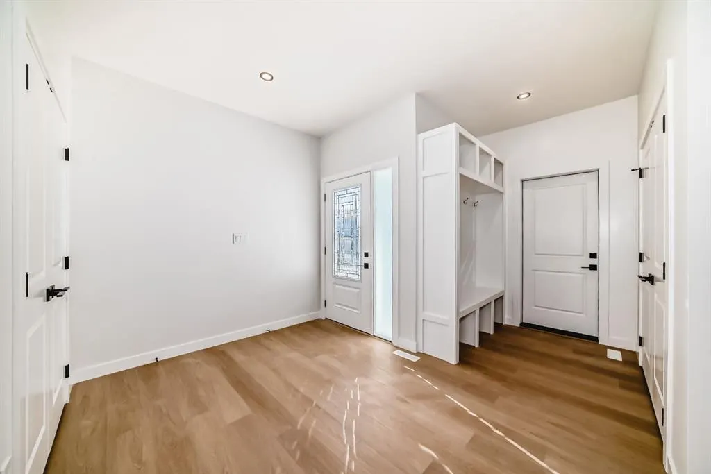 15 VINCENT Gate