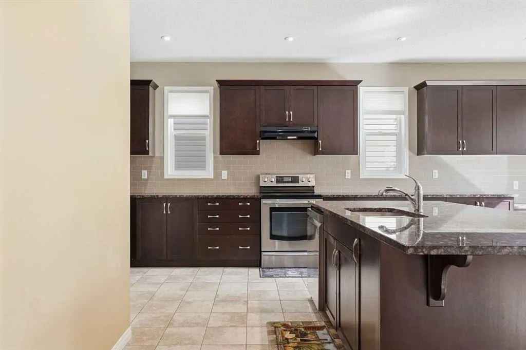 143 Windbrook Manor SW