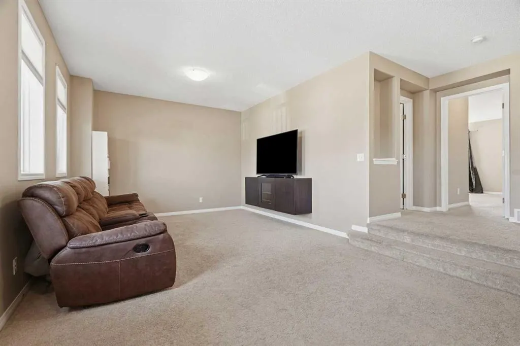 143 Windbrook Manor SW