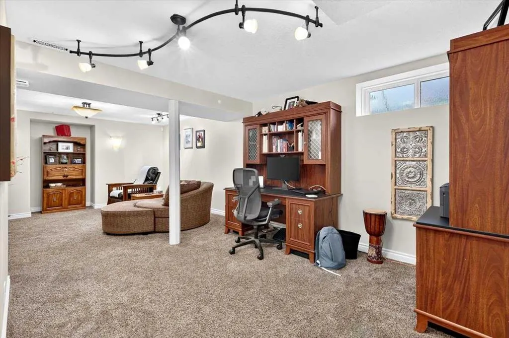 47 Cimarron Hill