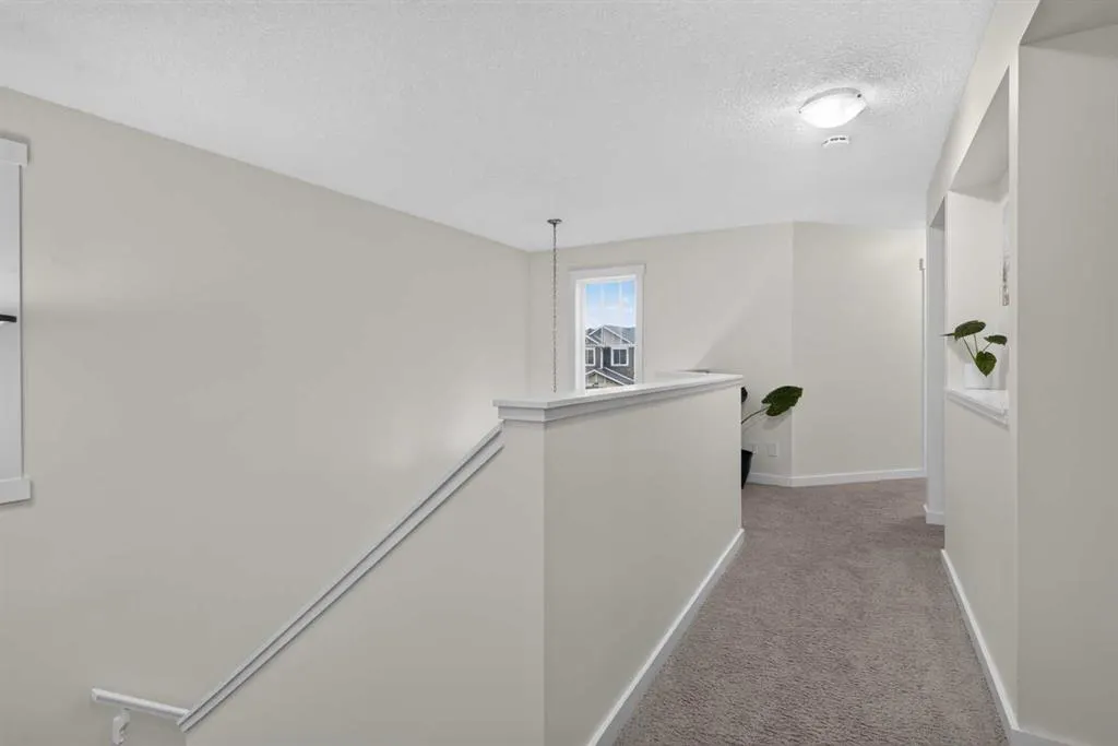 684 Evanston Drive NW
