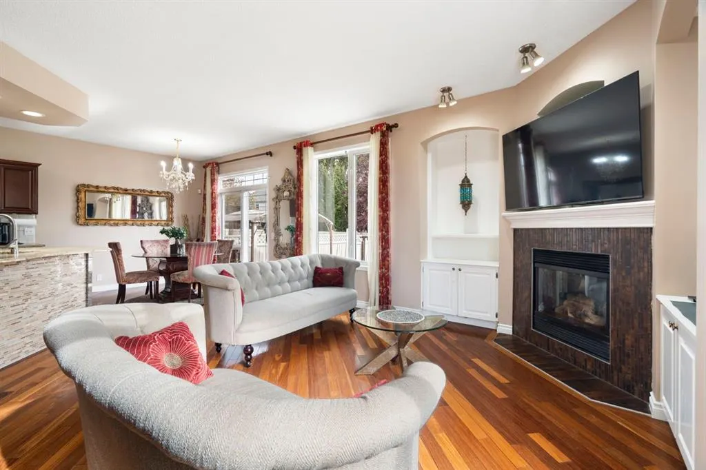 86 Tuscany Ravine Road NW