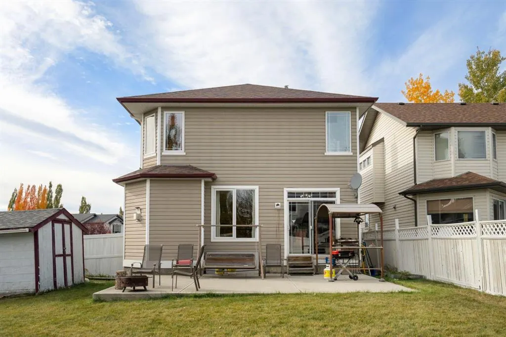 86 Tuscany Ravine Road NW