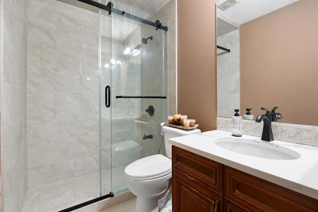 86 Tuscany Ravine Road NW