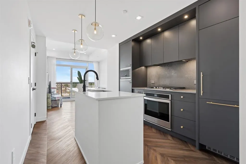 8505 Broadcast Avenue SW #707