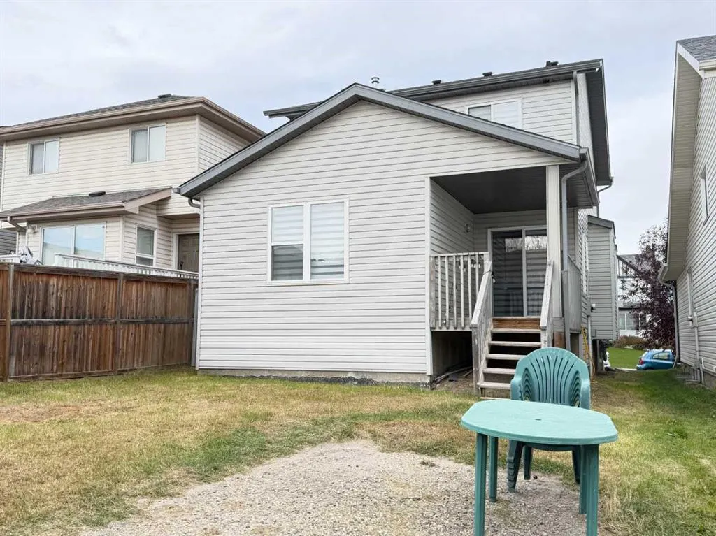 95 Panora Close NW