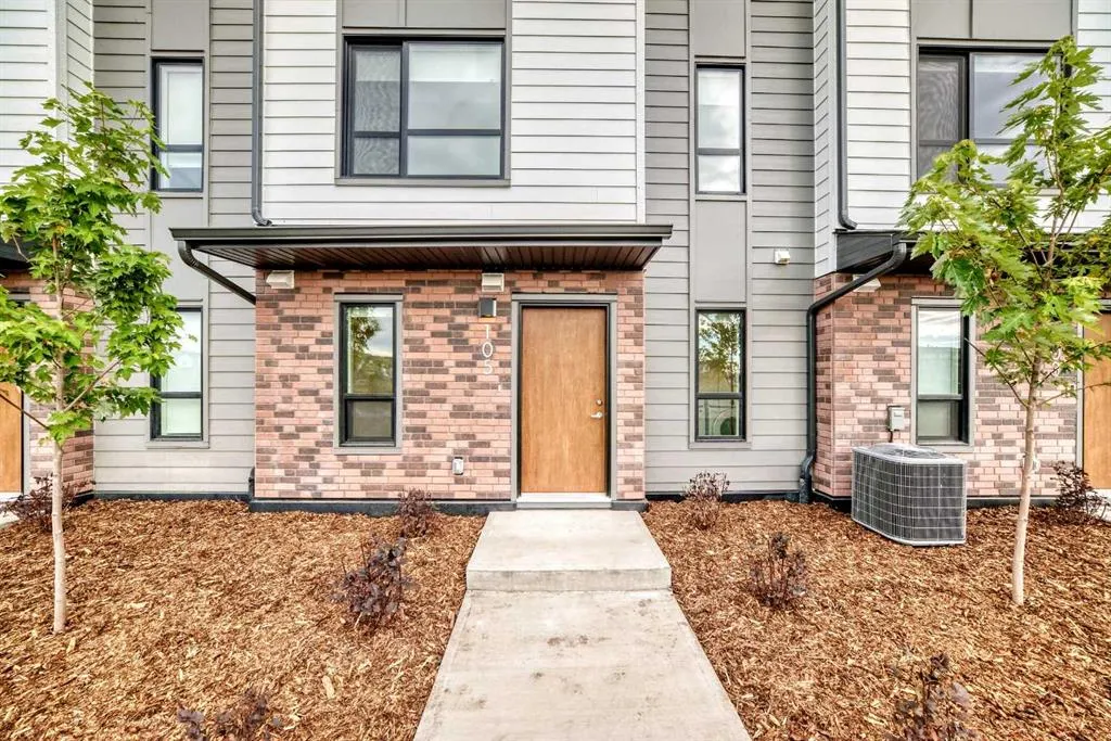 20295 Seton Way SE #105