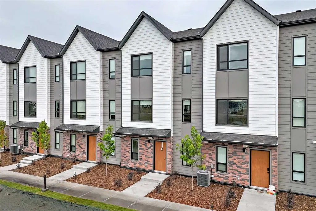 20295 Seton Way SE #105