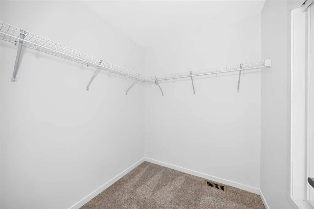 20295 Seton Way SE #105