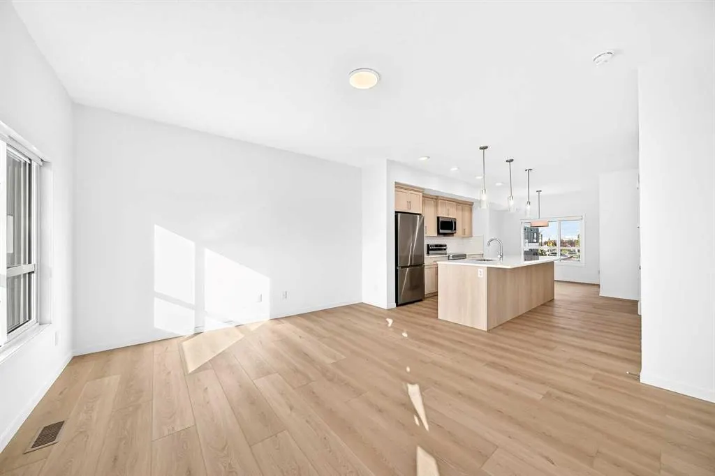 20295 Seton Way SE #105