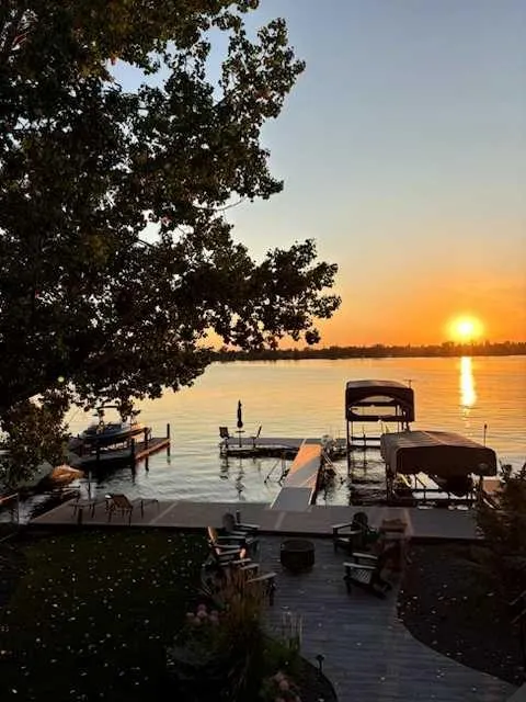 435 East Chestermere Drive