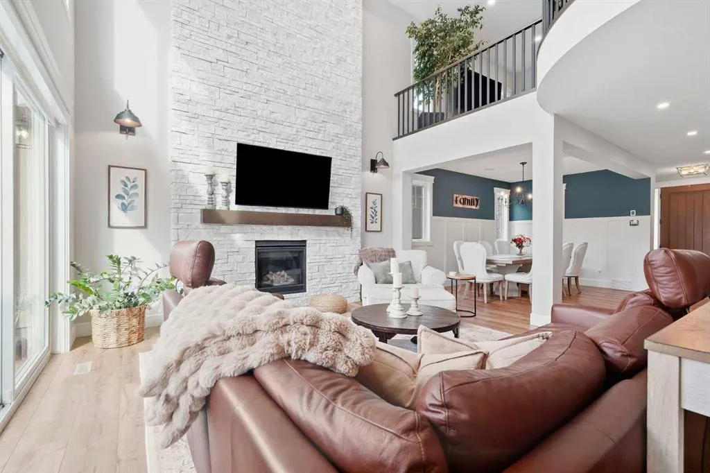 435 East Chestermere Drive