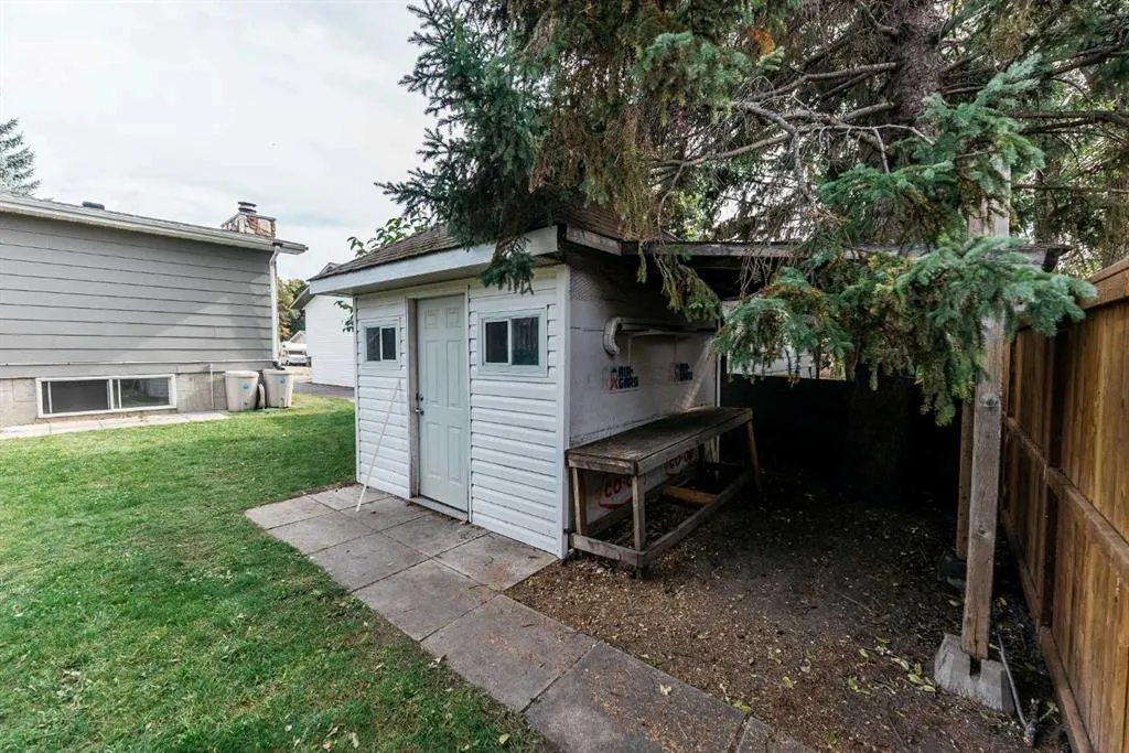 10 Tee Road