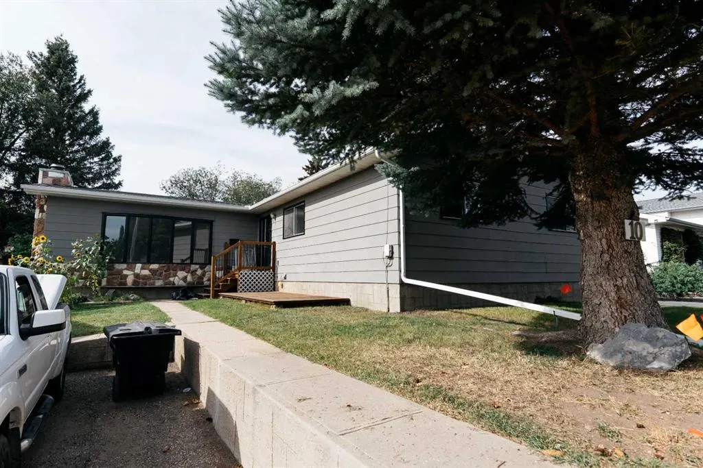 10 Tee Road