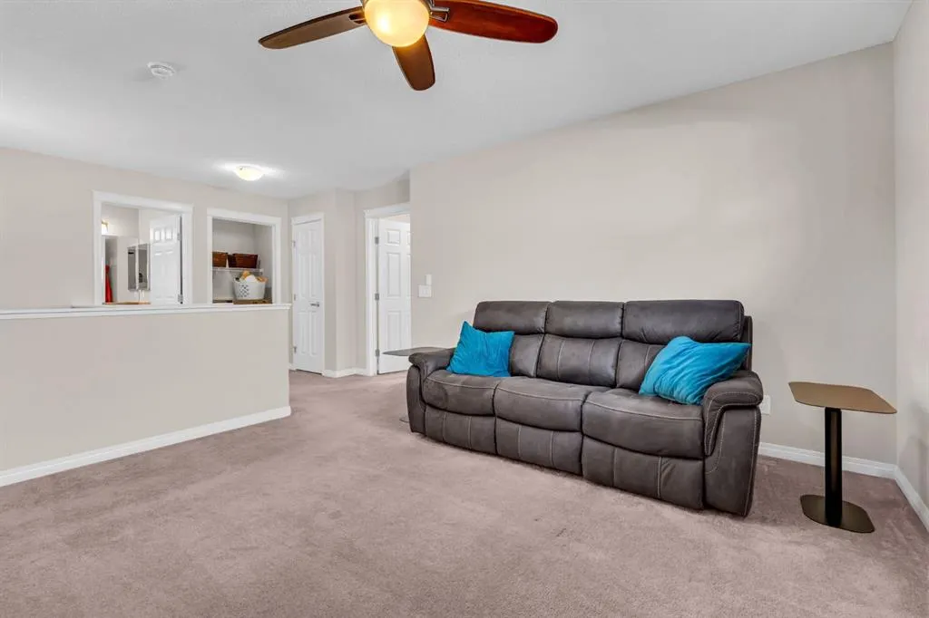 21 Mount Rae Heights