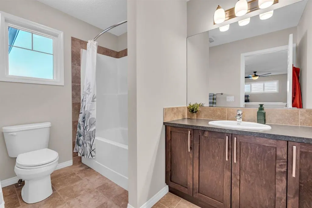 21 Mount Rae Heights