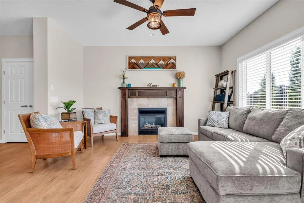 21 Mount Rae Heights