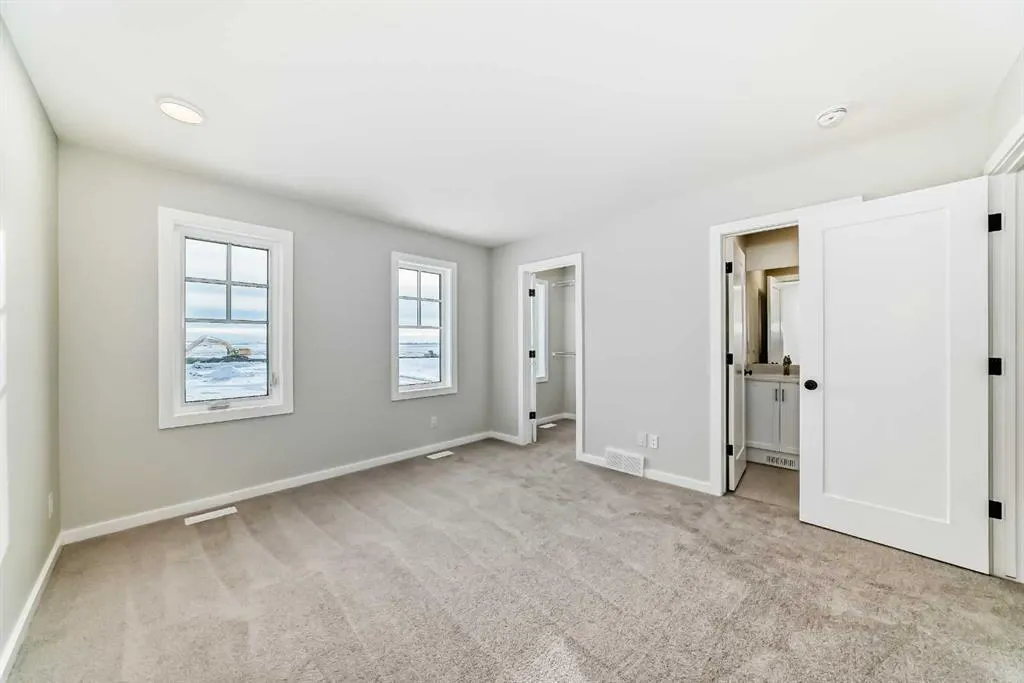 15 Heirloom Lane SE