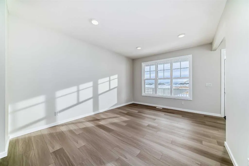 15 Heirloom Lane SE