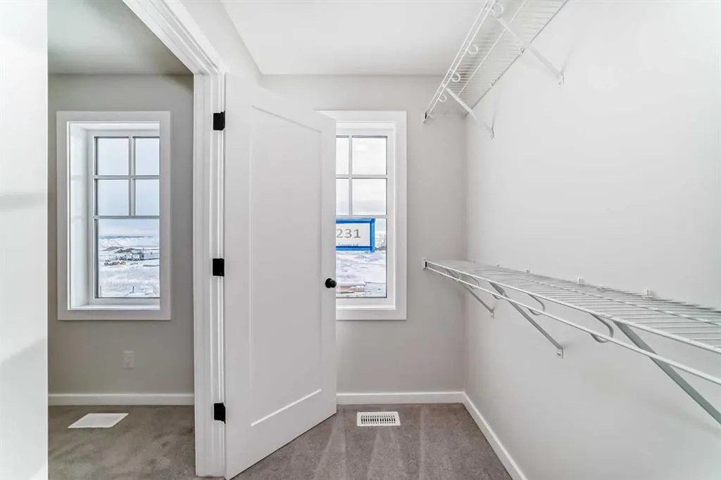 15 Heirloom Lane SE